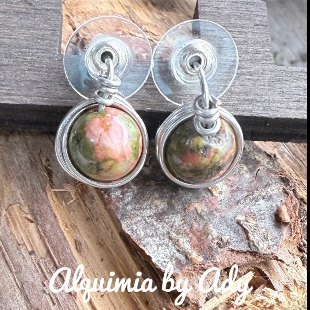 Alquimia Earthy Pink and Green Earrings unakite